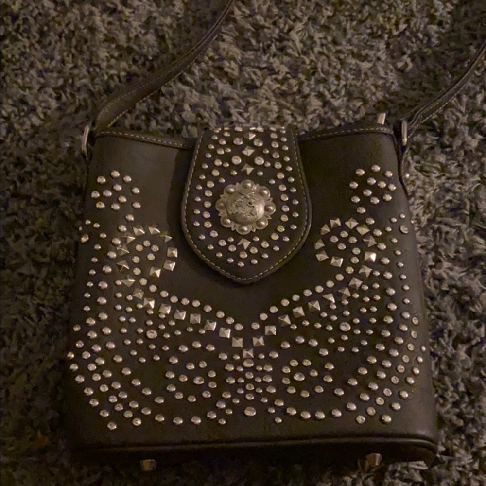 Cross body leather purse